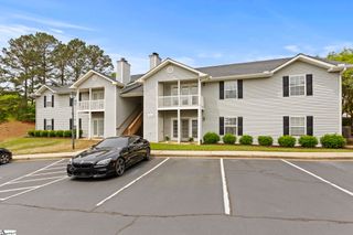 1004 Pelham Square Way, Greer, SC 29650