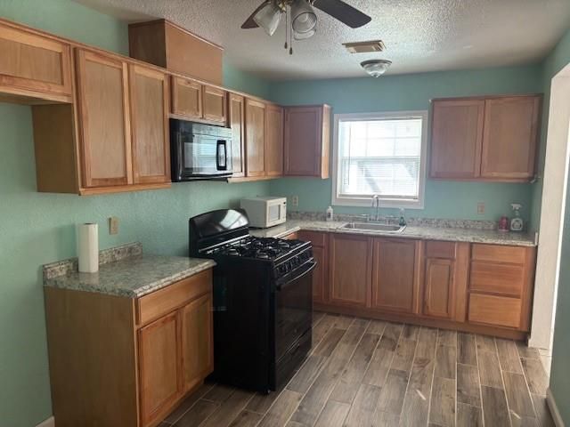 101 Pompano Avenue, Galveston, TX 77550