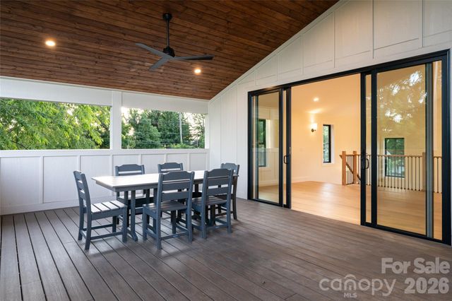 6 Dailey Drive, Asheville, NC 28801