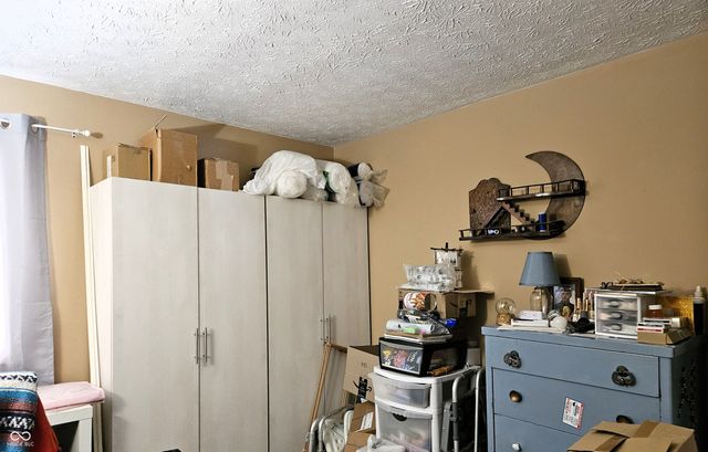 953 W McKay Road, Shelbyville, IN 46176