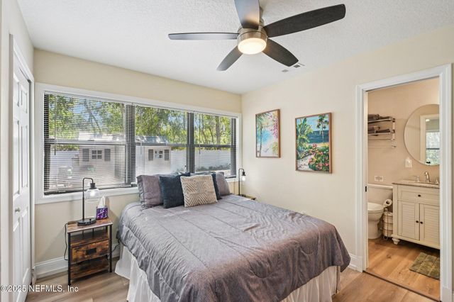 1265 WHISPERING PINES Road, St. Johns, FL 32259