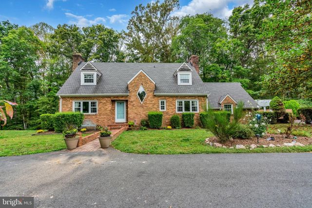 12215 HENDERSON RD, Clifton, VA 20124