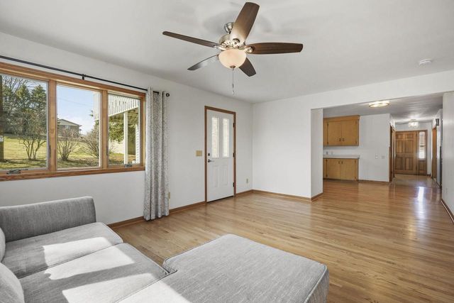 135 West Street, Dane, WI 53529