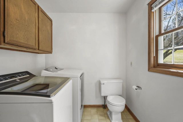 135 West Street, Dane, WI 53529