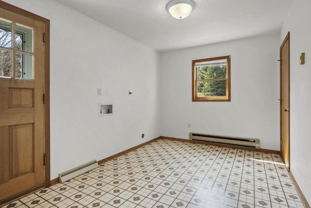 135 West Street, Dane, WI 53529