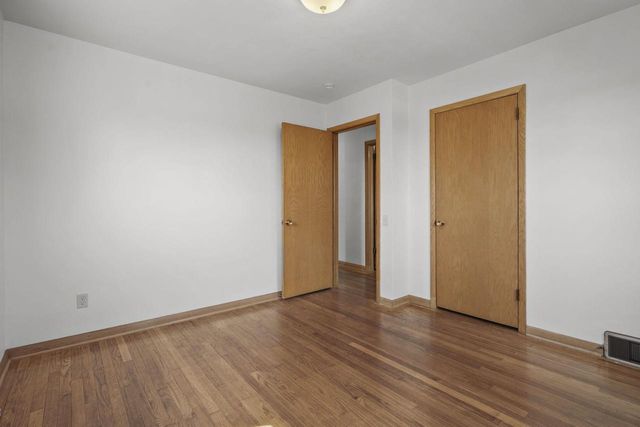 135 West Street, Dane, WI 53529