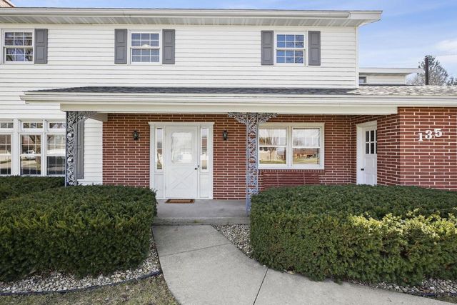 135 West Street, Dane, WI 53529