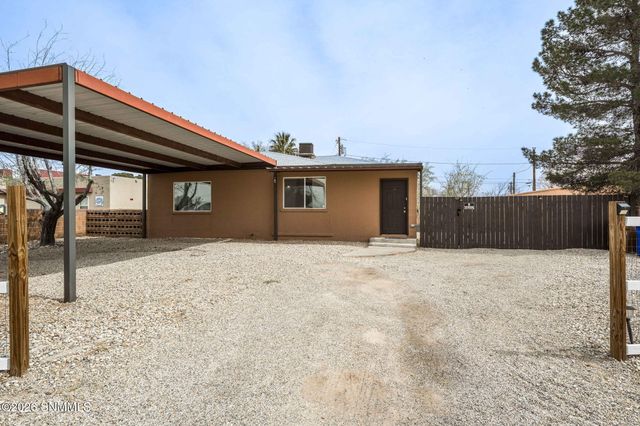 1315 Alamo Street, Las Cruces, NM 88001