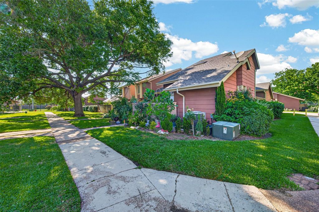 12667 Wellington Park Drive, Houston, TX 77072