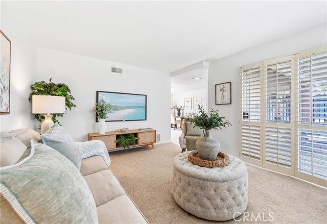 5321 Victoria, Westminster, CA 92683