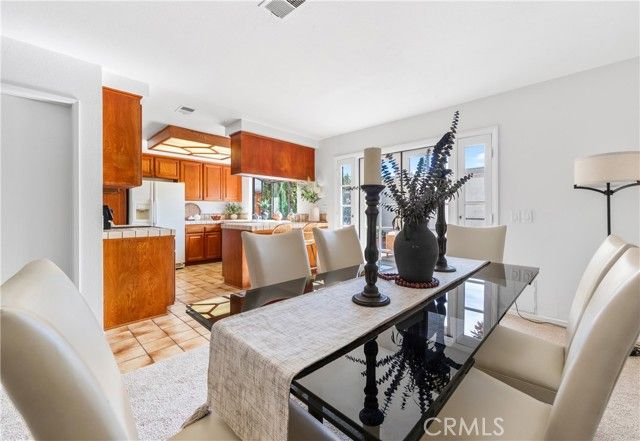 5321 Victoria, Westminster, CA 92683