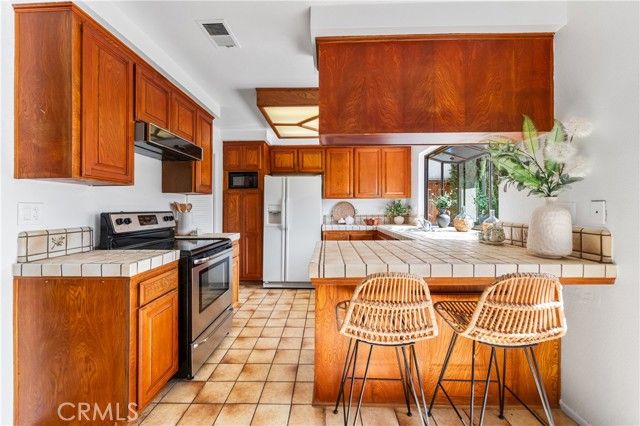 5321 Victoria, Westminster, CA 92683