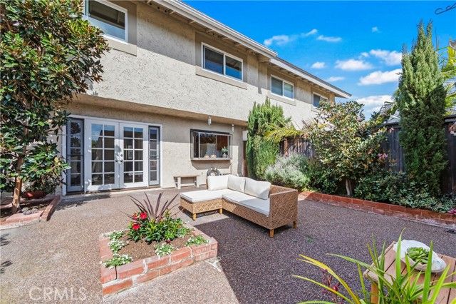 5321 Victoria, Westminster, CA 92683