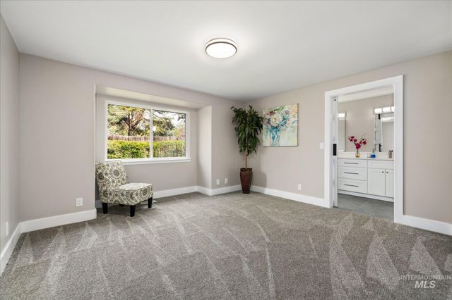 2250 N Amethyst, Meridian, ID 83646