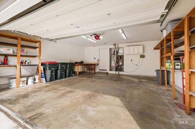 2250 N Amethyst, Meridian, ID 83646