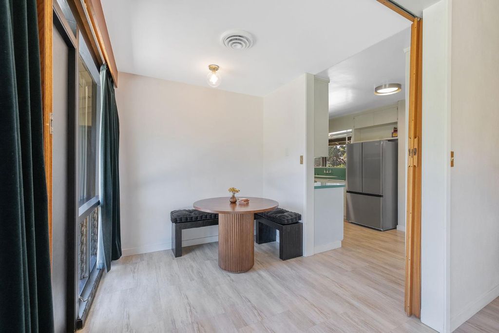 Image 19 of property listing at 2544 W Keogh Avenue, Visalia, CA 93291