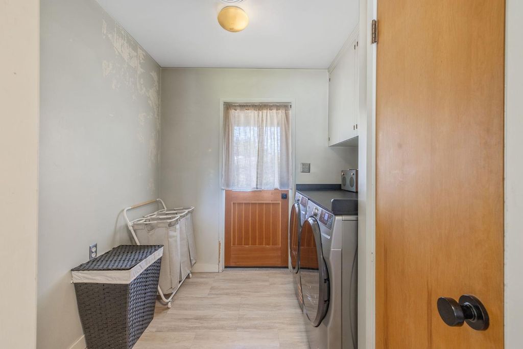 Image 26 of property listing at 2544 W Keogh Avenue, Visalia, CA 93291