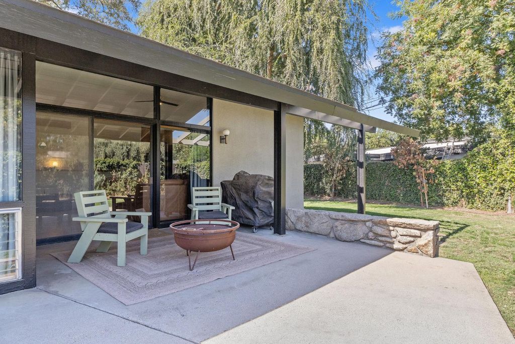 Image 49 of property listing at 2544 W Keogh Avenue, Visalia, CA 93291