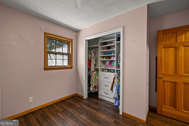 295 Farr Road, Tyrone, GA 30290