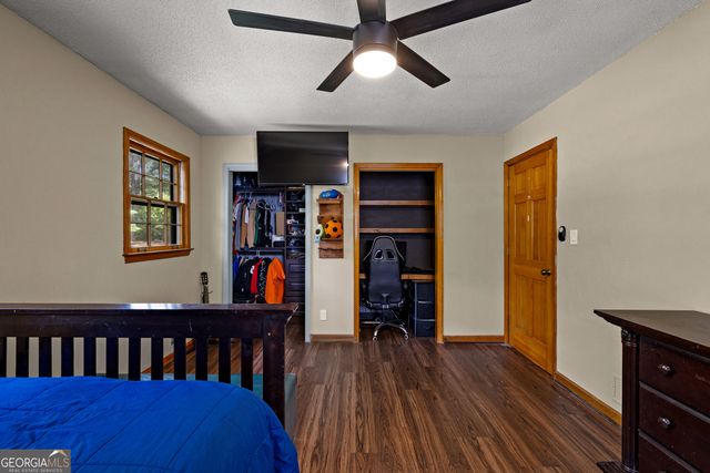 295 Farr Road, Tyrone, GA 30290