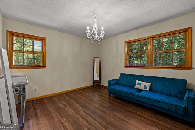 295 Farr Road, Tyrone, GA 30290