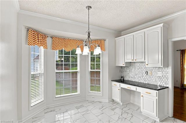 4106 Clovelly Drive, Greensboro, NC 27406