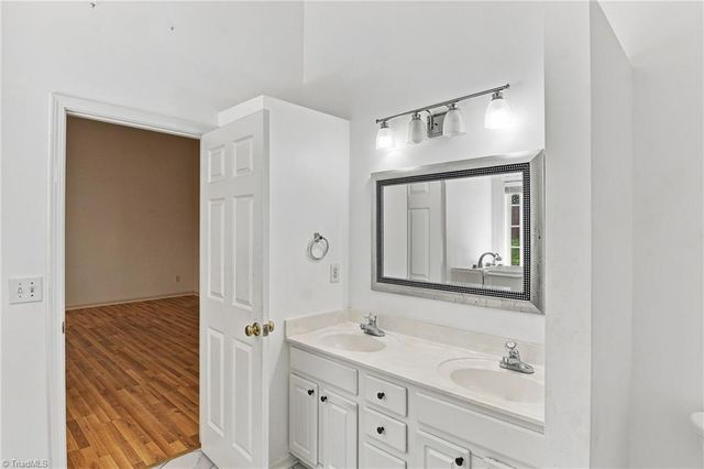 4106 Clovelly Drive, Greensboro, NC 27406