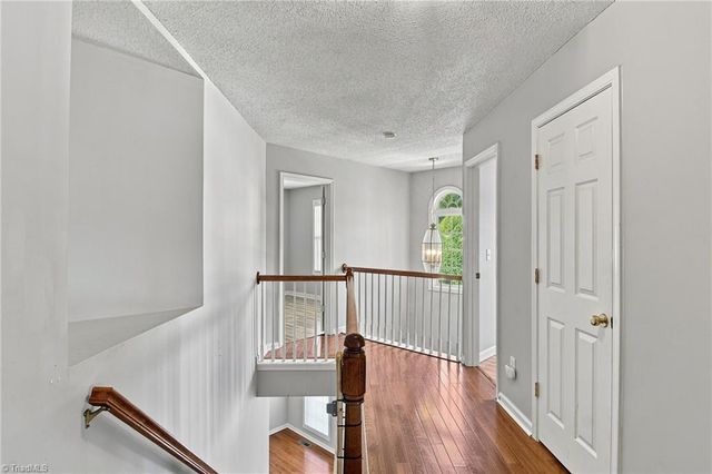 4106 Clovelly Drive, Greensboro, NC 27406