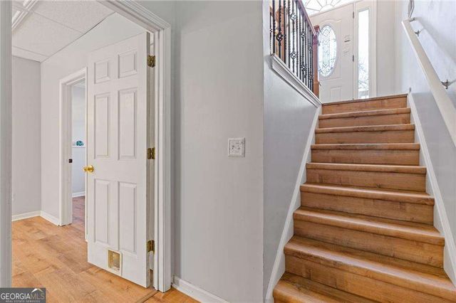 402 Eileen Circle, Canton, GA 30114