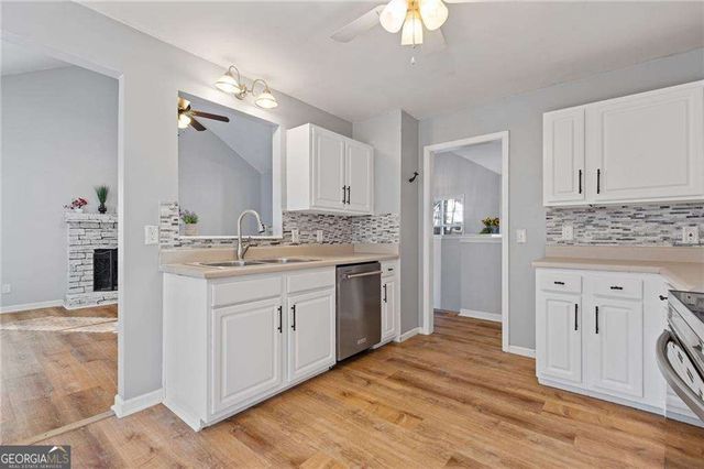 402 Eileen Circle, Canton, GA 30114