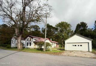 738 Old State Road, Johnstown, NY 12095