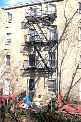 625 S Broadway, Yonkers, NY 10705