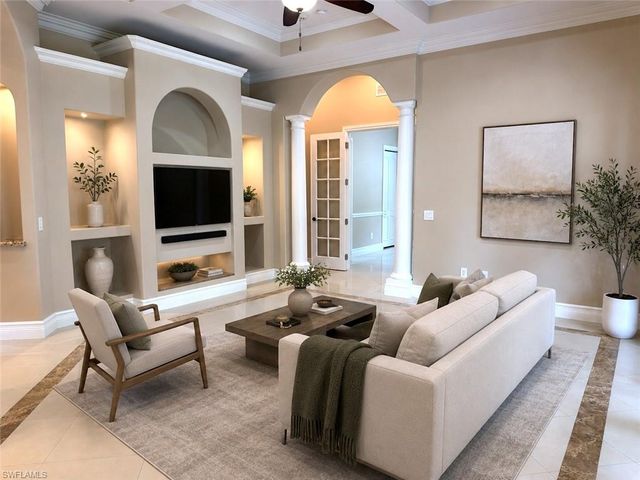 491 16th AVE NW, Naples, FL 34120