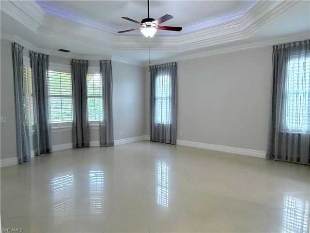 491 16th AVE NW, Naples, FL 34120