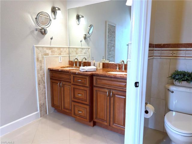 491 16th AVE NW, Naples, FL 34120