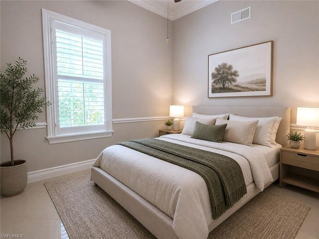 491 16th AVE NW, Naples, FL 34120