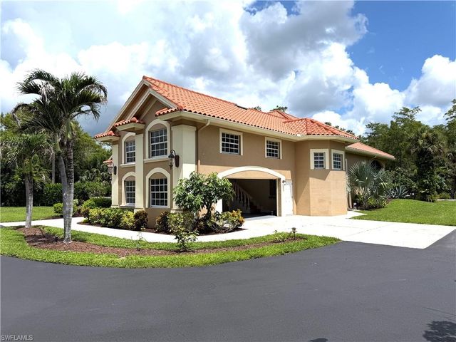 491 16th AVE NW, Naples, FL 34120