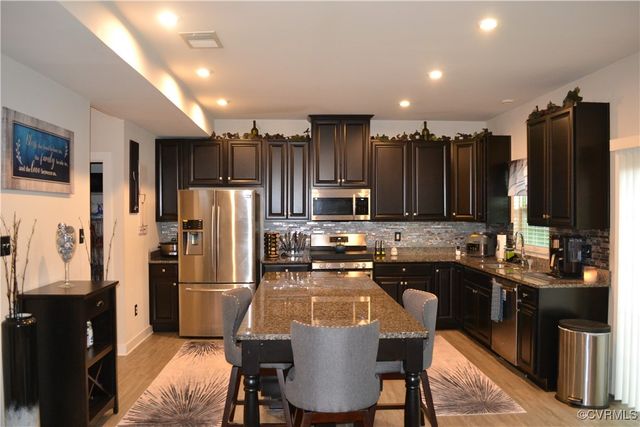 4331 Ganymede Dr, Chester, VA 23831
