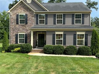 4331 Ganymede Dr, Chester, VA 23831