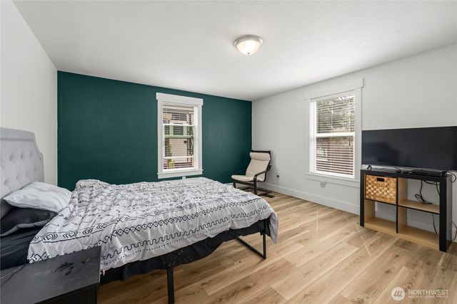 7815 W. Tapps Hwy E, Bonney Lake, WA 98391