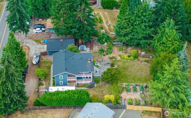 7815 W. Tapps Hwy E, Bonney Lake, WA 98391
