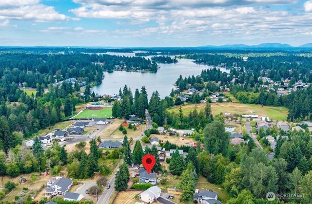 7815 W. Tapps Hwy E, Bonney Lake, WA 98391