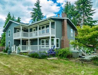 7815 W. Tapps Hwy E, Bonney Lake, WA 98391