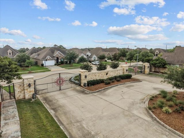 2105 Nogalas Lane, League City, TX 77573