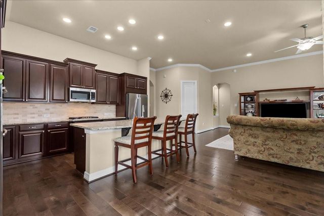 2105 Nogalas Lane, League City, TX 77573