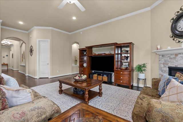 2105 Nogalas Lane, League City, TX 77573