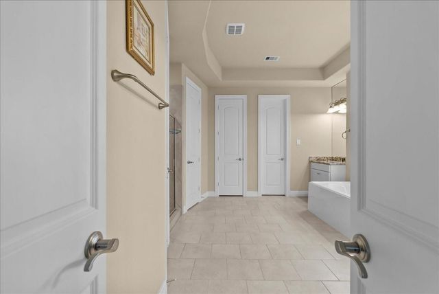 2105 Nogalas Lane, League City, TX 77573