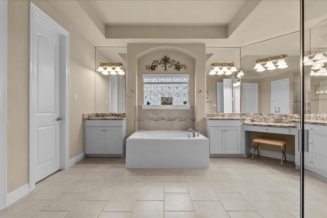 2105 Nogalas Lane, League City, TX 77573