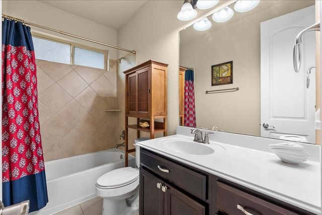 2105 Nogalas Lane, League City, TX 77573