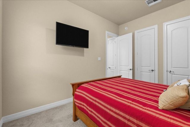 2105 Nogalas Lane, League City, TX 77573